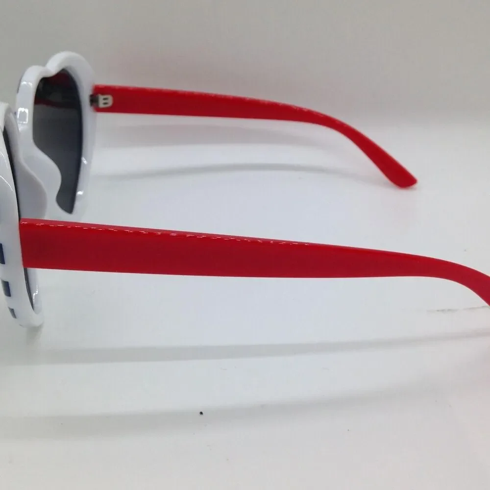 Unbranded Women's Silver and Blue Sunglasses